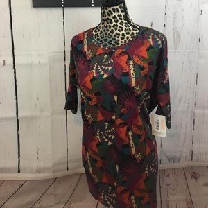 Lularoe Irma Tunic Top